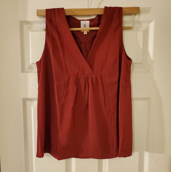 Arcade - Singapore Brand - Red Lined Tank - Picture 1 of 4